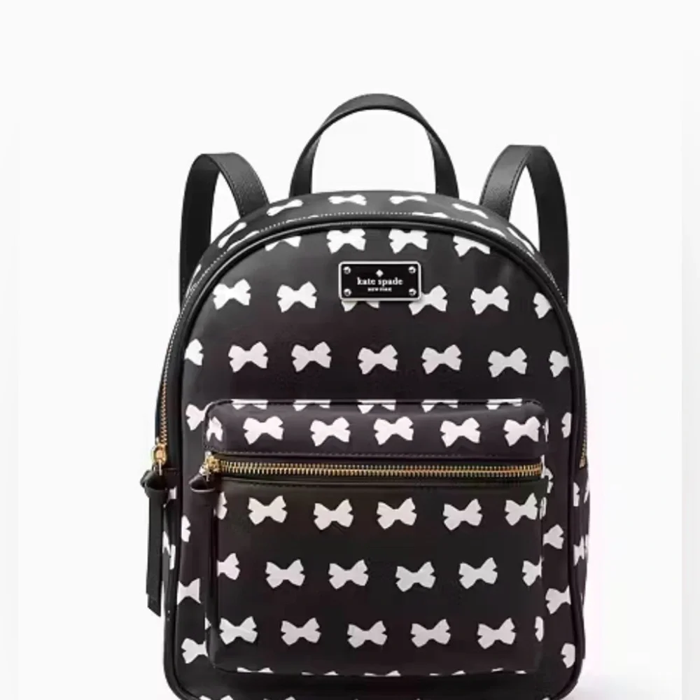 🆕 Kate Spade NWOT Wilson Road Bradley Bow Pattern Backpack, Black and White, Sm